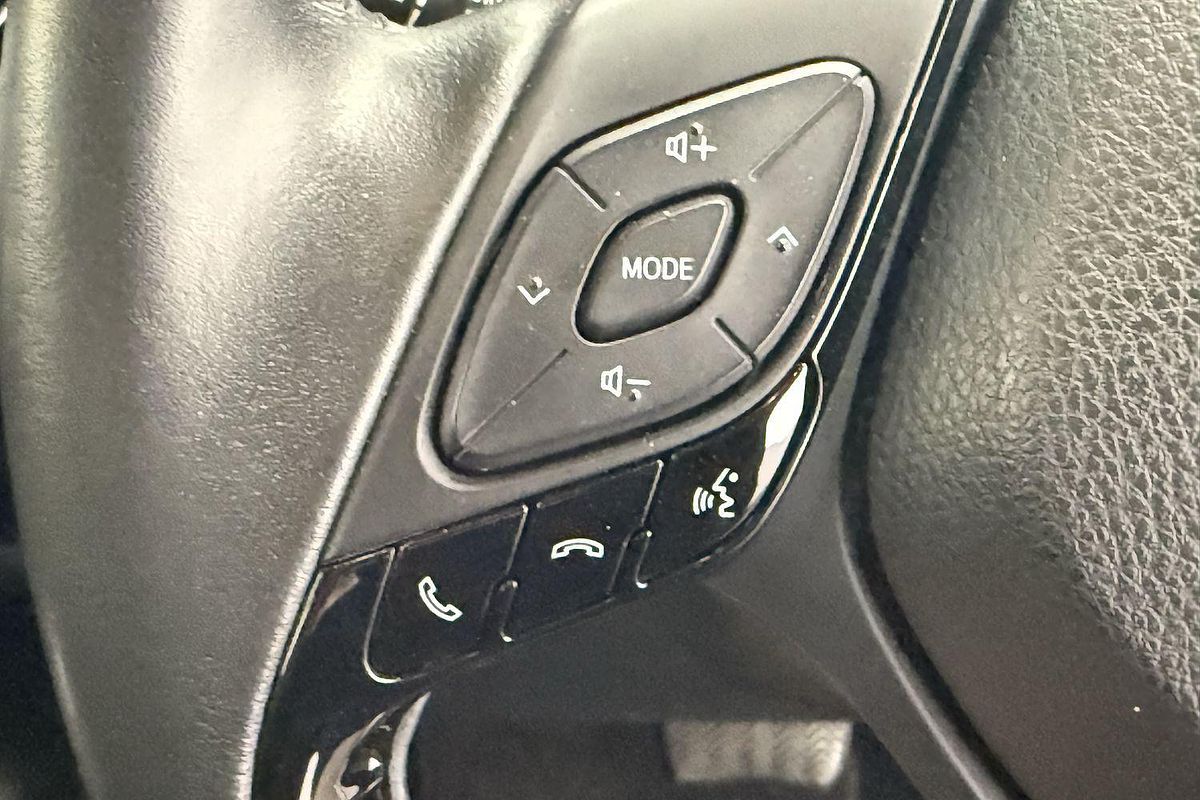 2023 Toyota C-HR GXL NGX10R