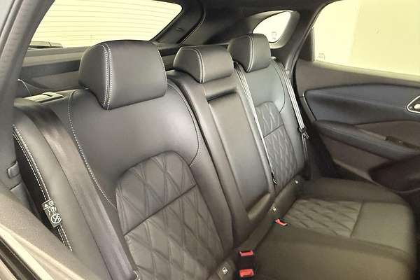 2024 Nissan QASHQAI Ti J12