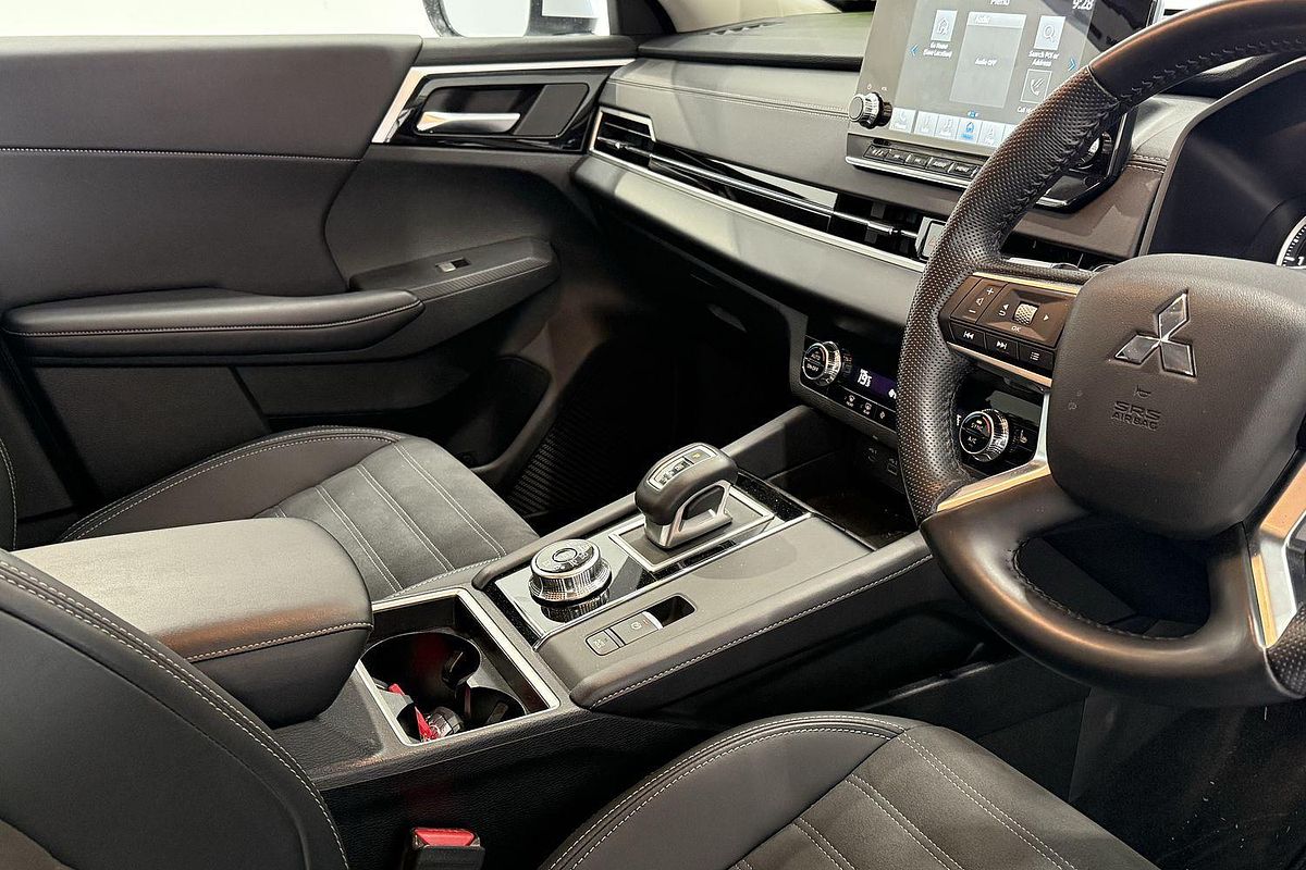 2024 Mitsubishi Outlander Aspire ZM