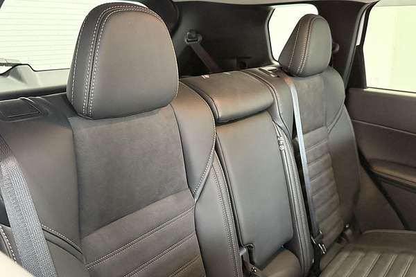 2024 Mitsubishi Outlander Aspire ZM