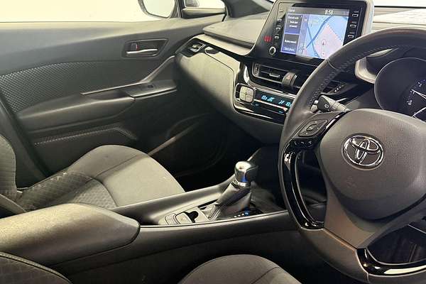 2023 Toyota C-HR GXL NGX10R