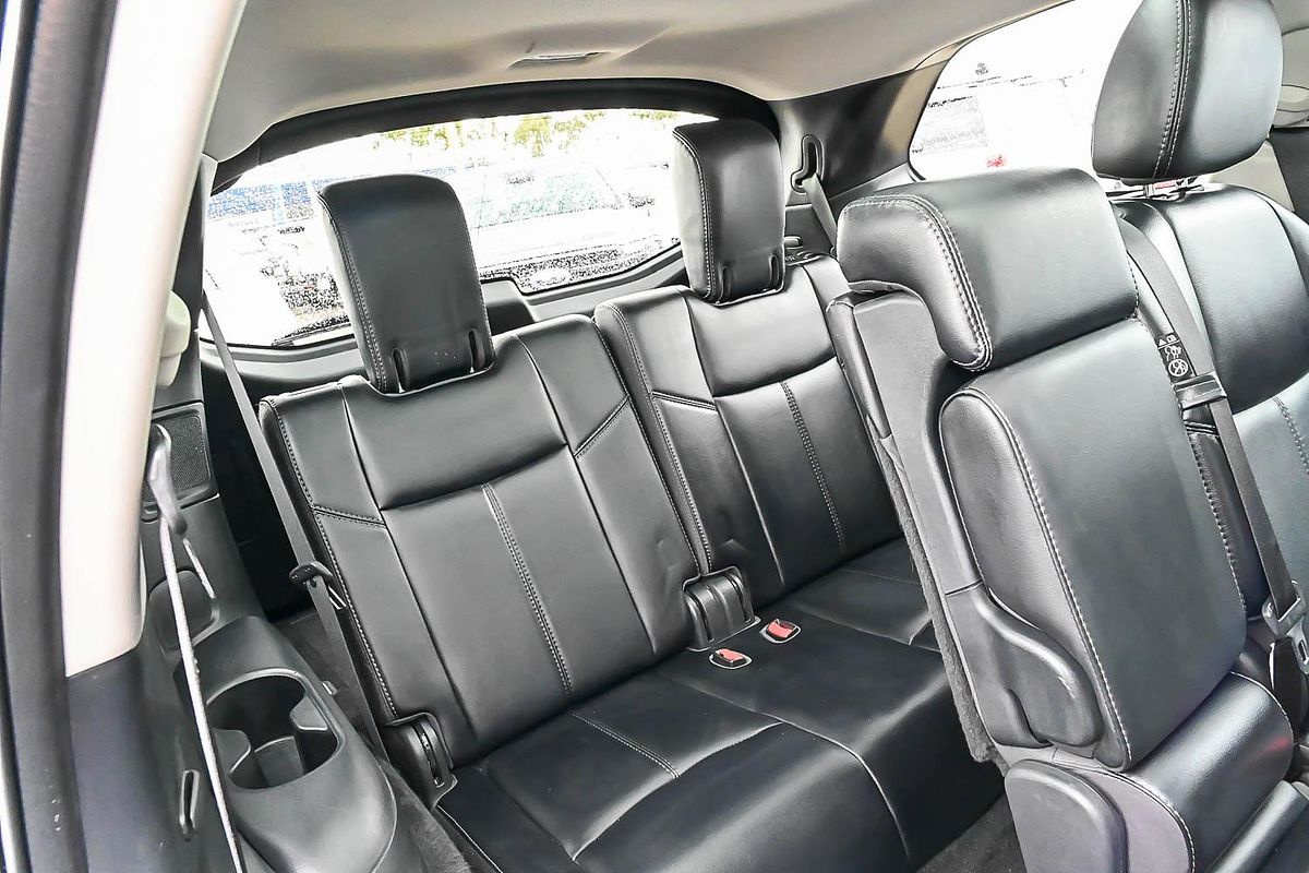 2020 Nissan Pathfinder ST-L R52 Series III