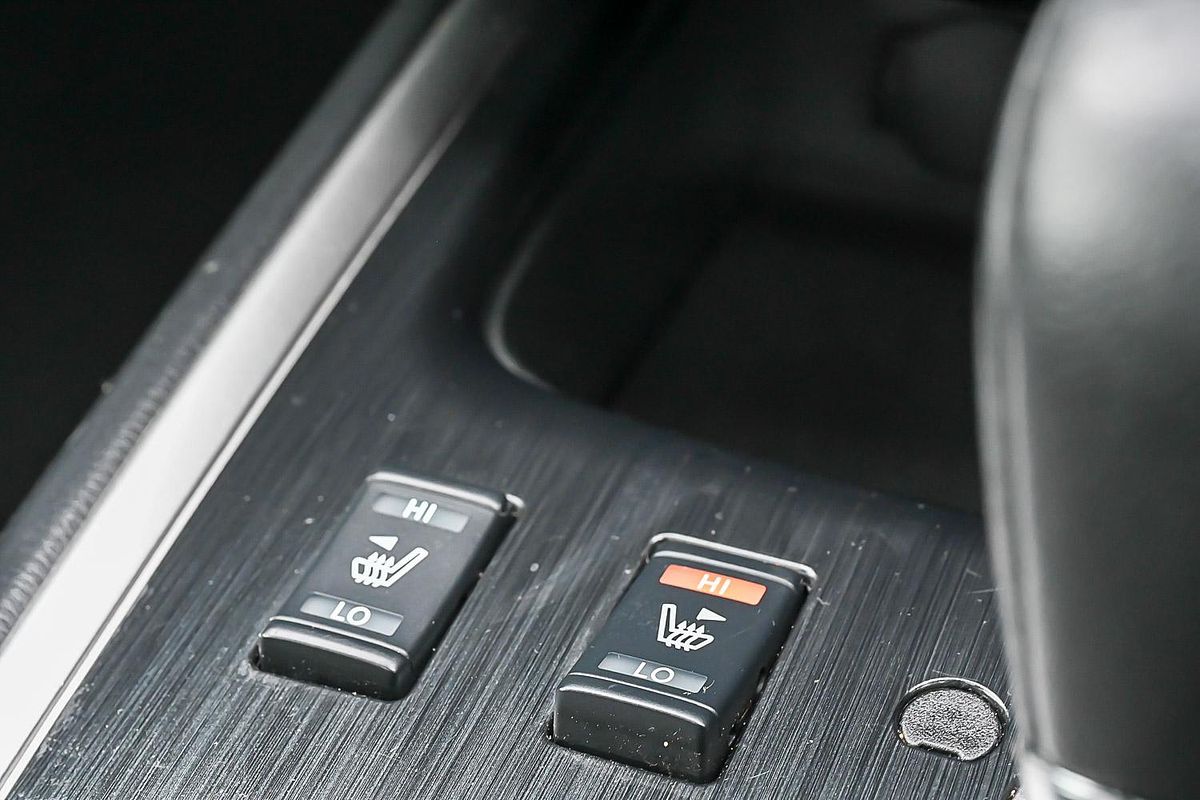 2020 Nissan Pathfinder ST-L R52 Series III