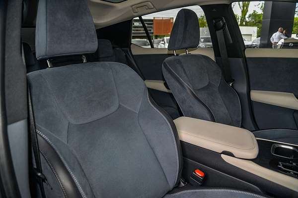 2023 Lexus RZ RZ450e Sports Luxury XEBM15R