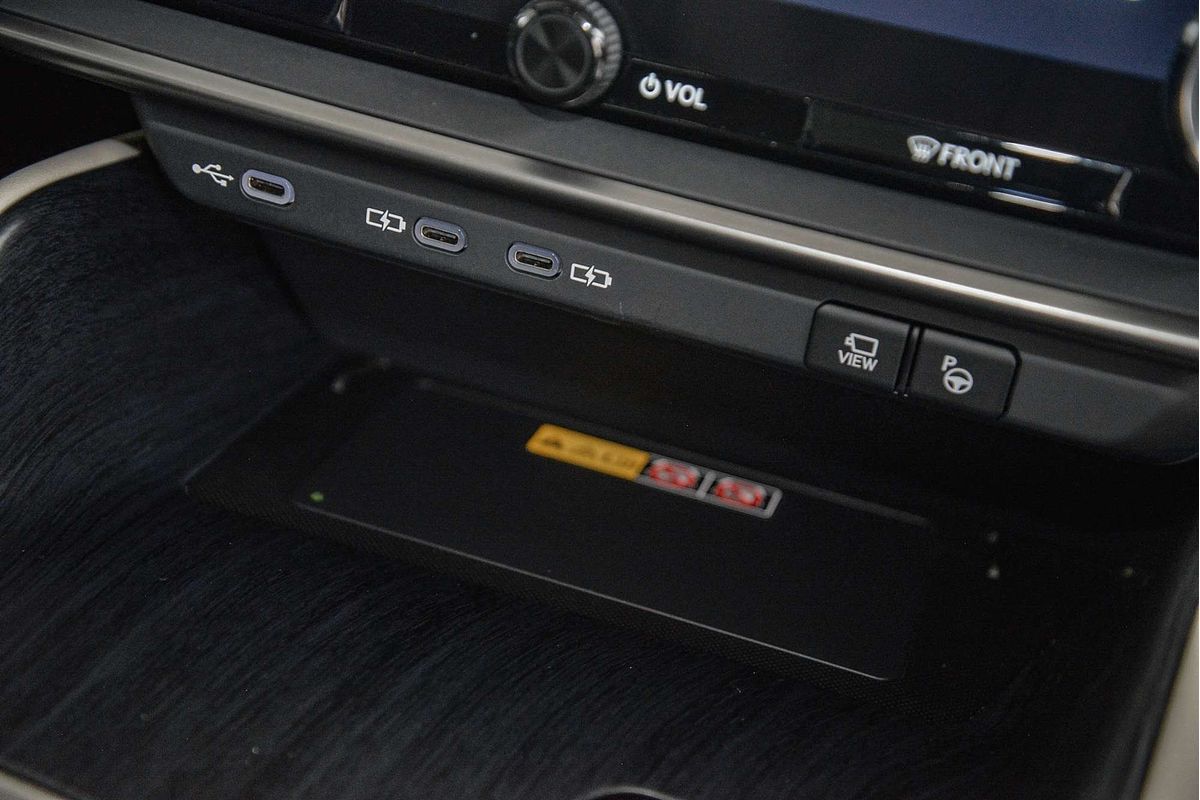 2023 Lexus RZ RZ450e Sports Luxury XEBM15R