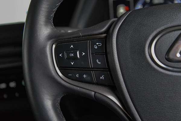 2023 Lexus UX UX200 Luxury MZAA10R