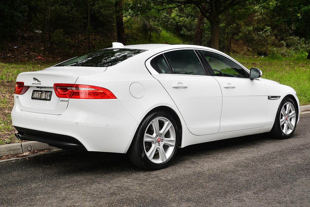 2017 Jaguar XE 20d R-Sport X760