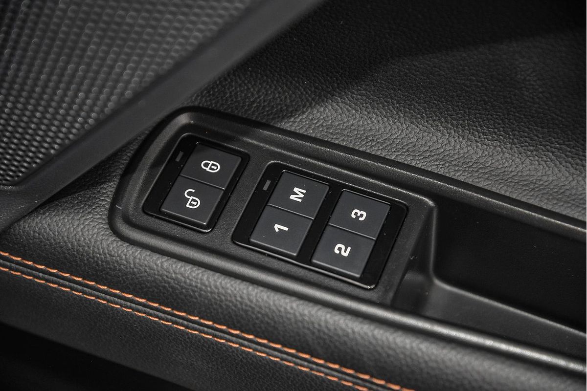 2017 Jaguar XE 20d R-Sport X760