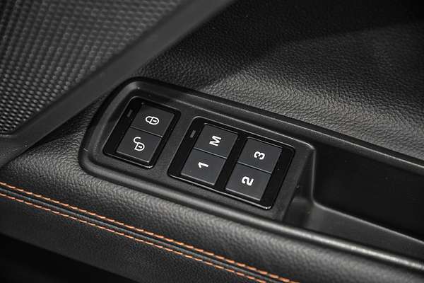 2017 Jaguar XE 20d R-Sport X760