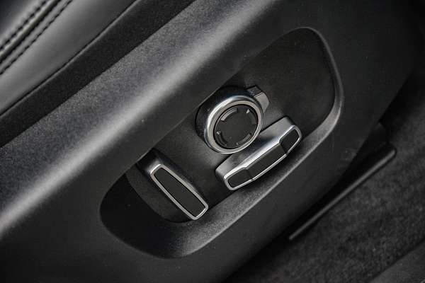 2023 Land Rover Range Rover Evoque P300e Autobiography L551