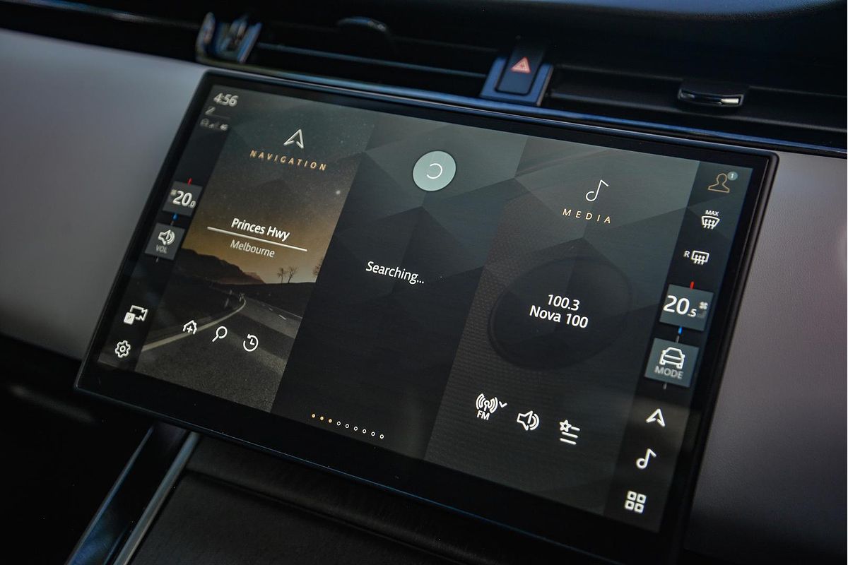 2023 Land Rover Range Rover Evoque P300e Autobiography L551