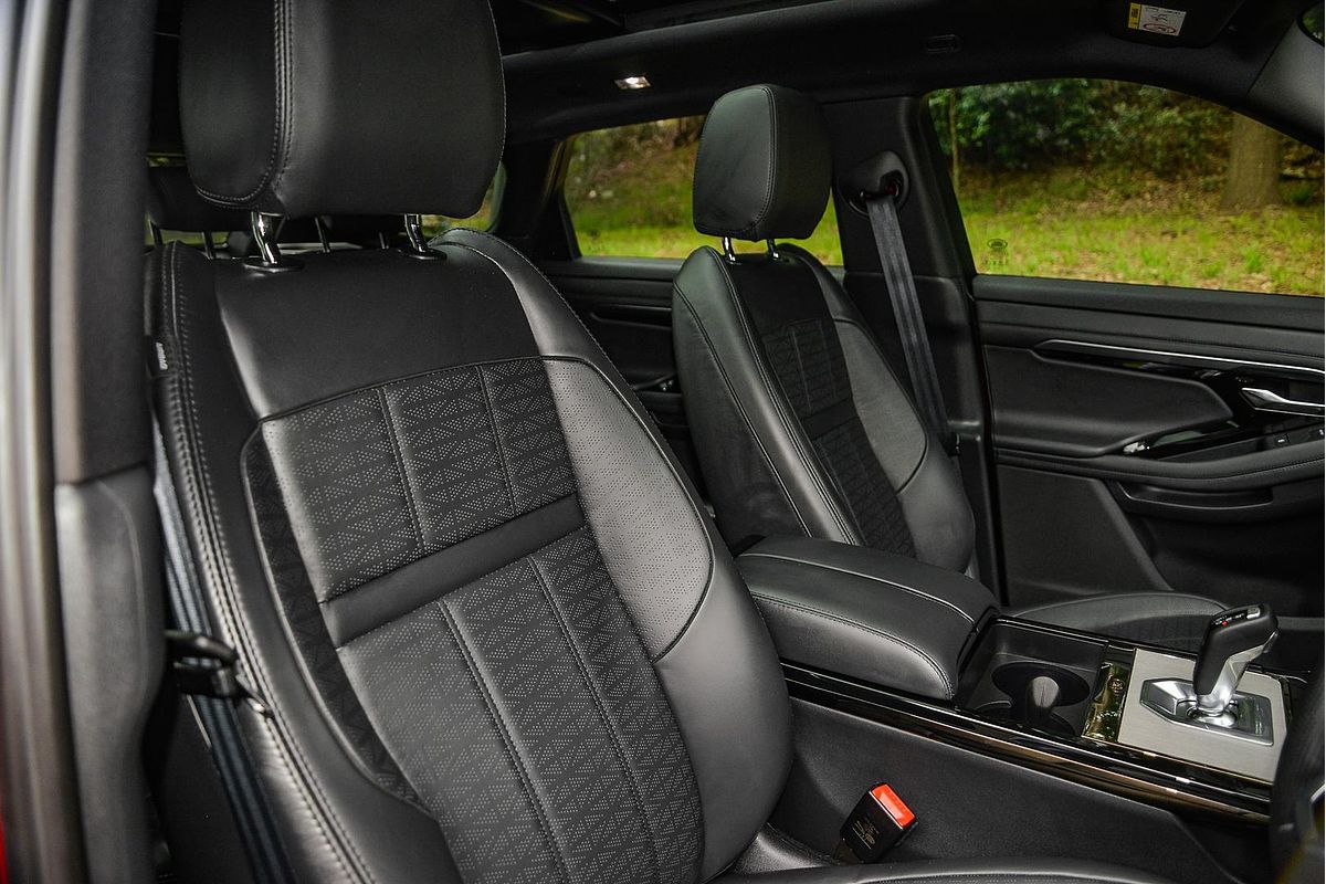 2023 Land Rover Range Rover Evoque P250 R-Dynamic HSE L551