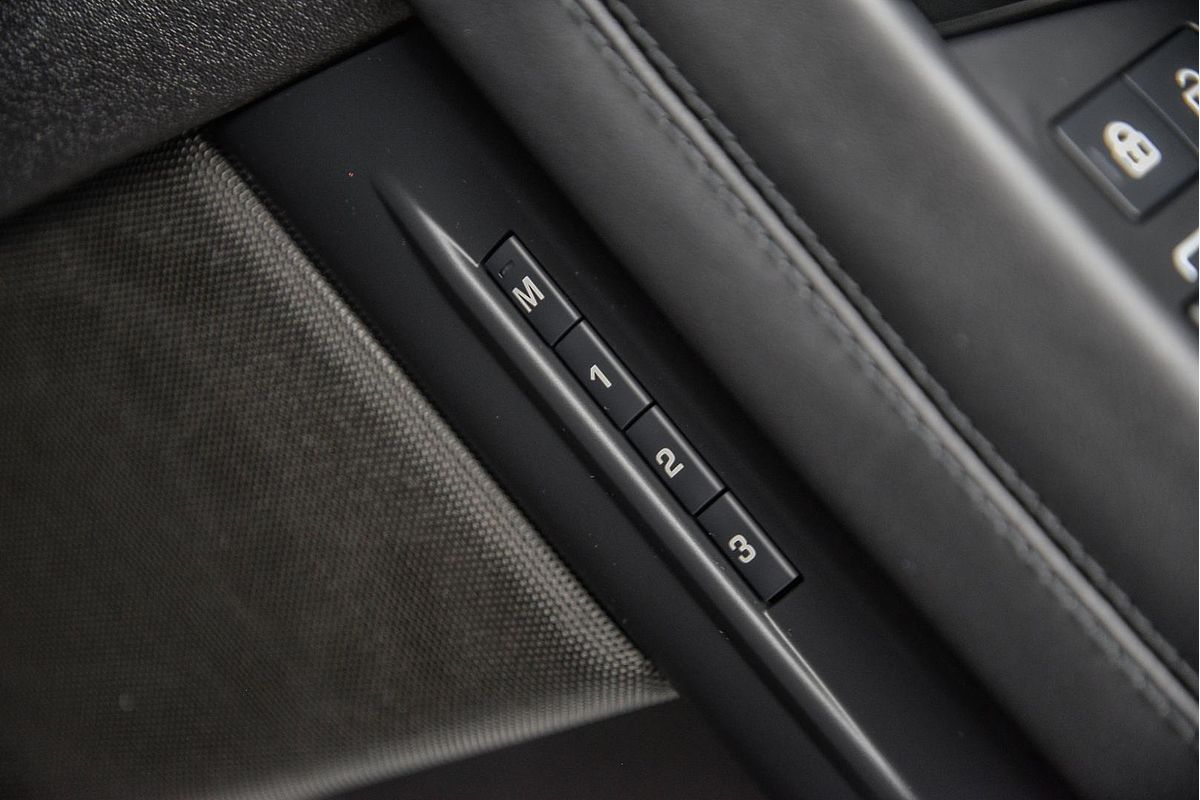 2023 Land Rover Range Rover Evoque P250 R-Dynamic HSE L551