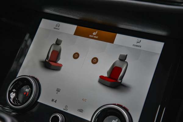 2023 Land Rover Range Rover Evoque P250 R-Dynamic HSE L551