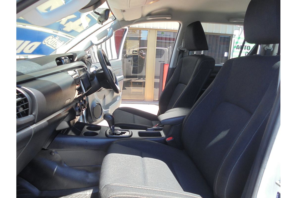 2020 Toyota Hilux SR GUN126R 4X4