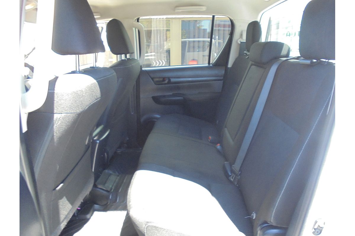 2020 Toyota Hilux SR GUN126R 4X4