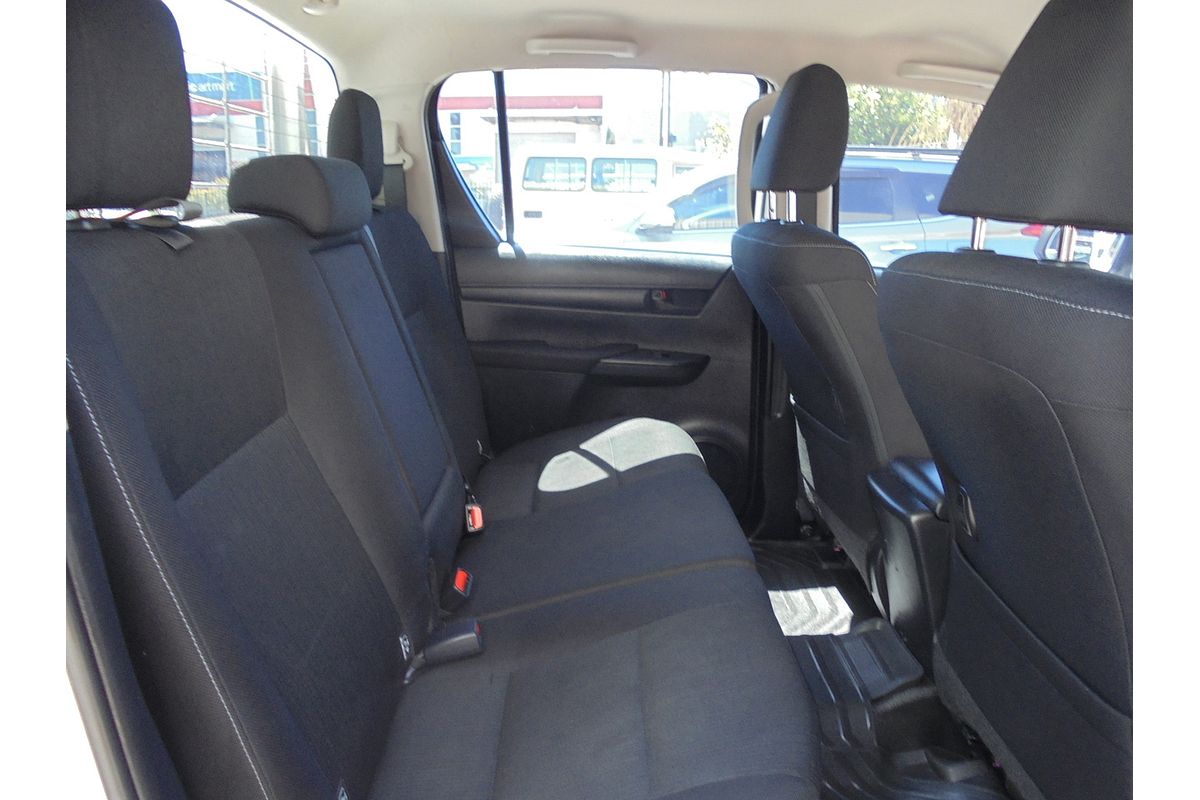 2020 Toyota Hilux SR GUN126R 4X4