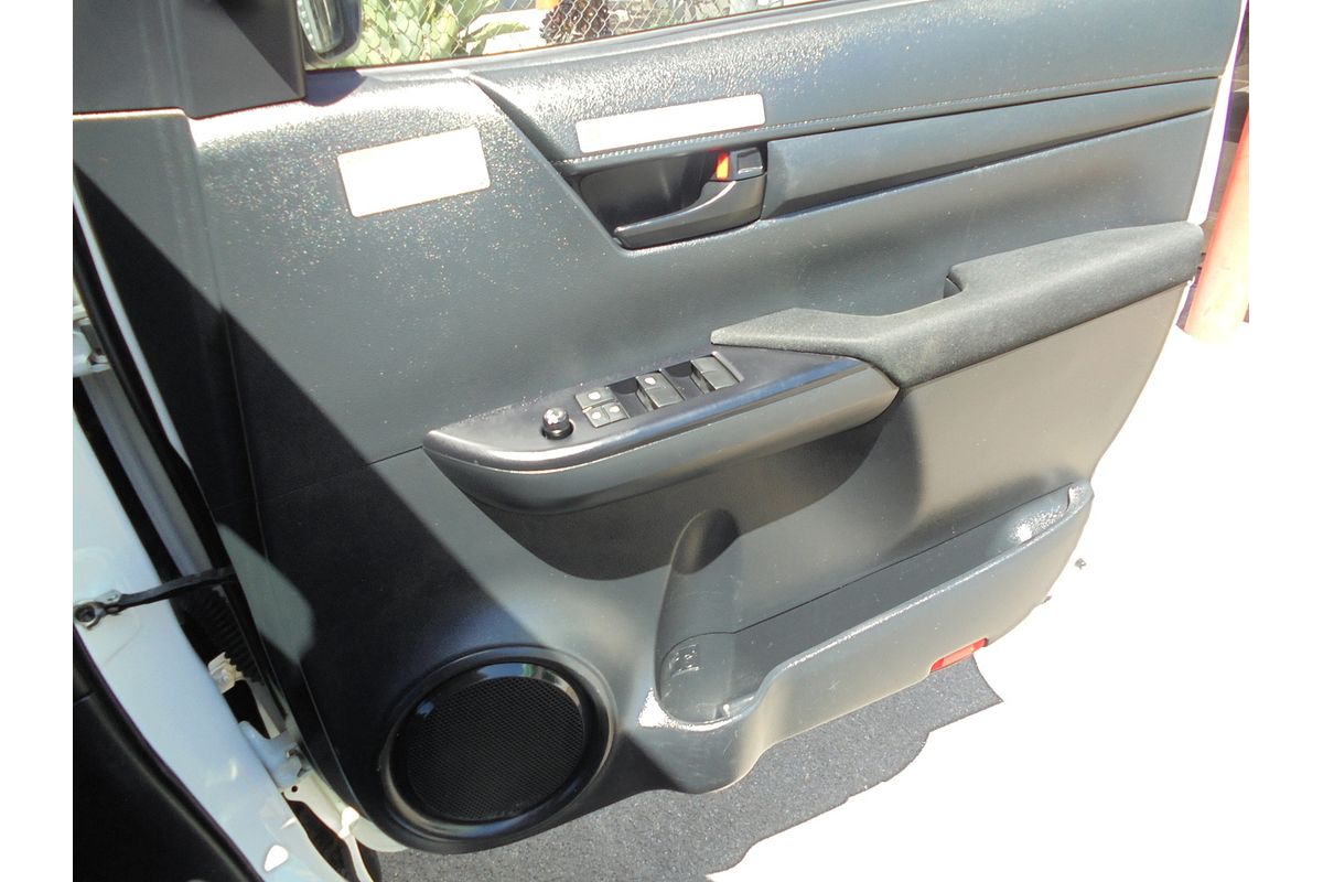 2020 Toyota Hilux SR GUN126R 4X4