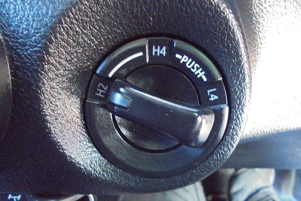 2020 Toyota Hilux SR GUN126R 4X4