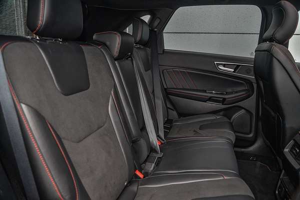 2019 Ford Endura ST-Line CA