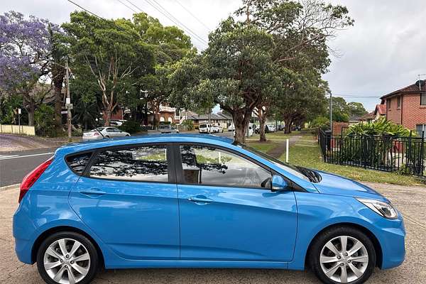 2017 Hyundai Accent Sport RB6