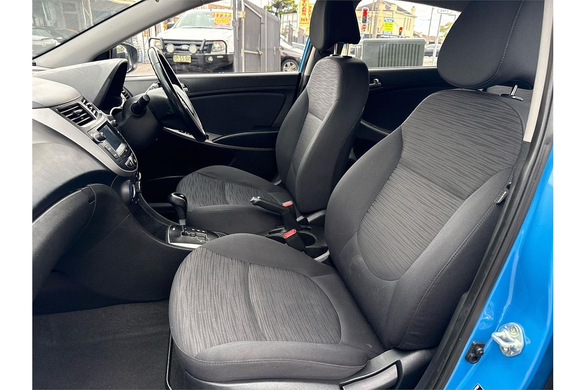 2017 Hyundai Accent Sport RB6