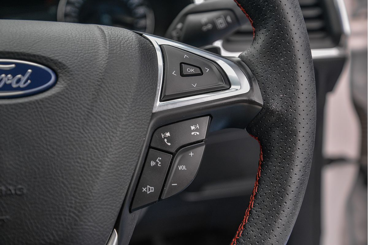 2019 Ford Endura ST-Line CA