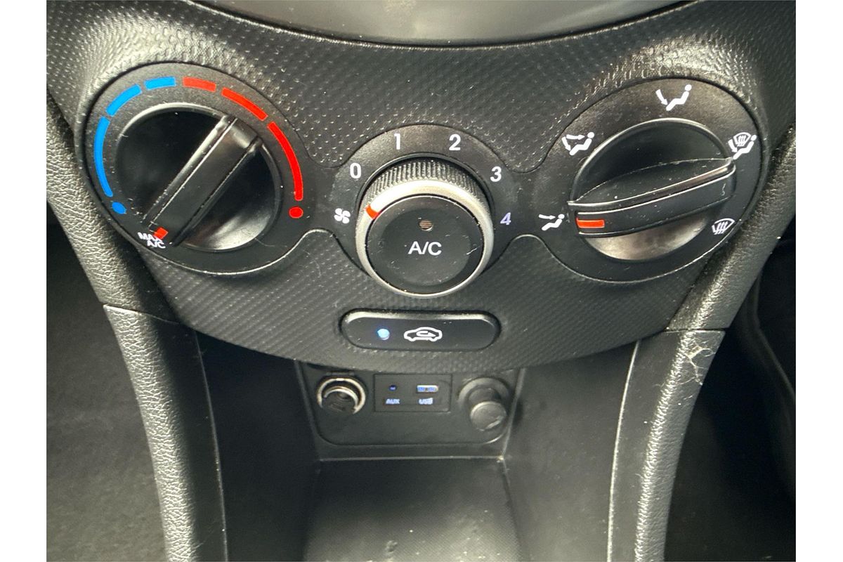 2017 Hyundai Accent Sport RB6