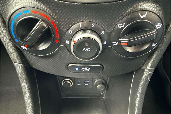 2017 Hyundai Accent Sport RB6