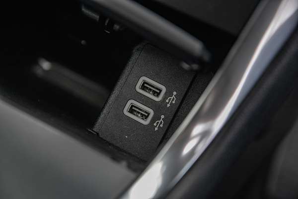 2019 Ford Endura ST-Line CA