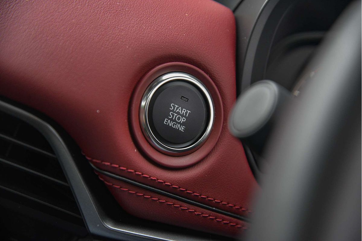 2025 Mazda CX-70 D50e Azami KJ