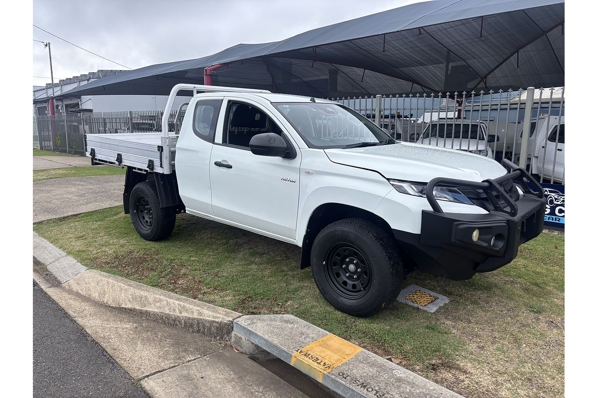 2019 Mitsubishi Triton GLX ADAS MR 4X4