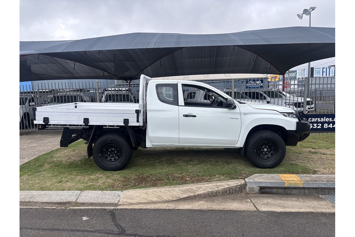 2019 Mitsubishi Triton GLX ADAS MR 4X4