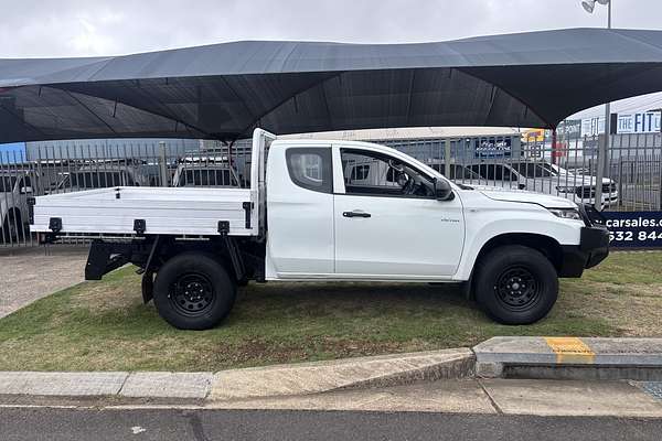 2019 Mitsubishi Triton GLX ADAS MR 4X4