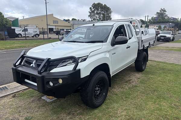2019 Mitsubishi Triton GLX ADAS MR 4X4
