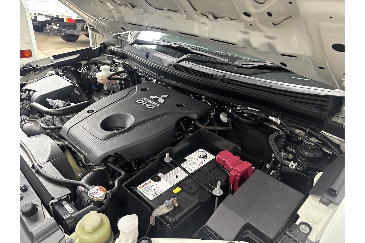 2019 Mitsubishi Triton GLX ADAS MR 4X4