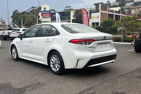 2022 Toyota Corolla Ascent Sport Hybrid ZWE211R