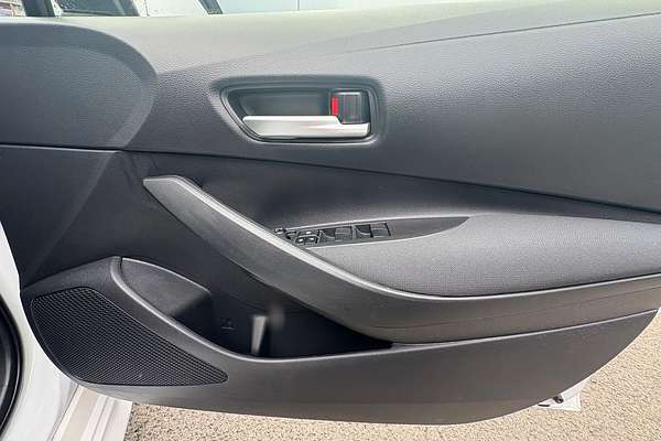 2022 Toyota Corolla Ascent Sport Hybrid ZWE211R