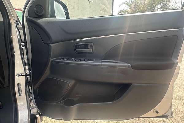 2022 Mitsubishi ASX ES XD