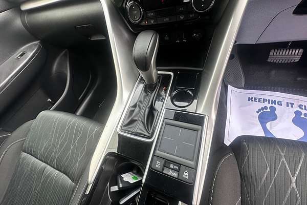 2019 Mitsubishi Eclipse Cross LS YA