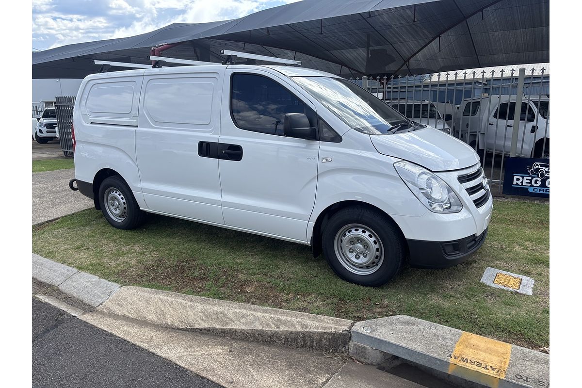 2016 Hyundai iLoad TQ3-V Series II
