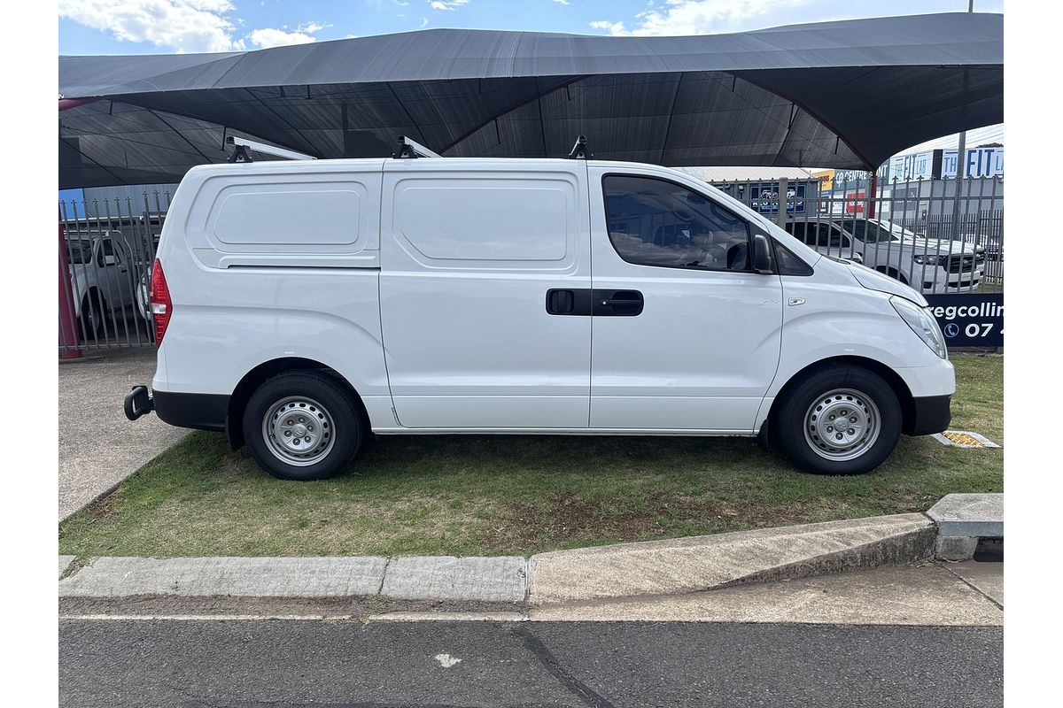 2016 Hyundai iLoad TQ3-V Series II