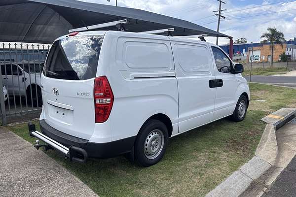 2016 Hyundai iLoad TQ3-V Series II