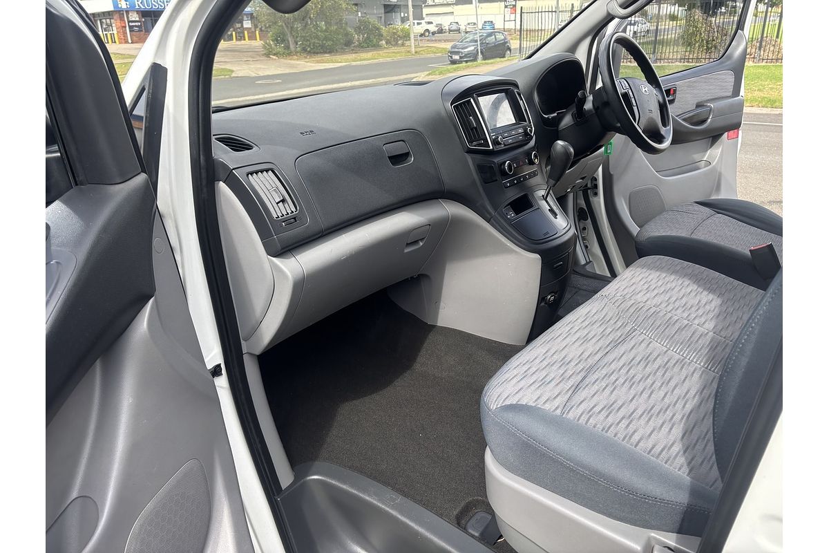 2016 Hyundai iLoad TQ3-V Series II