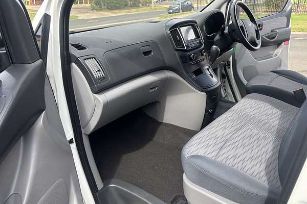 2016 Hyundai iLoad TQ3-V Series II