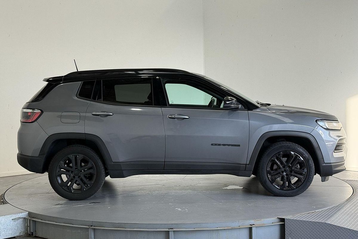 2022 Jeep Compass Night Eagle M6