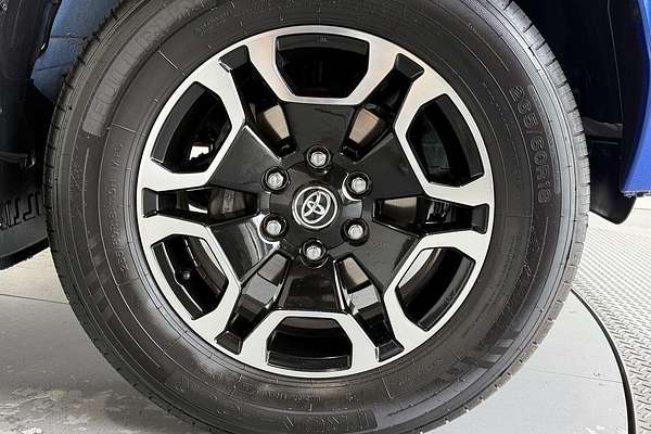 2023 Toyota Hilux SR5 GUN126R 4X4