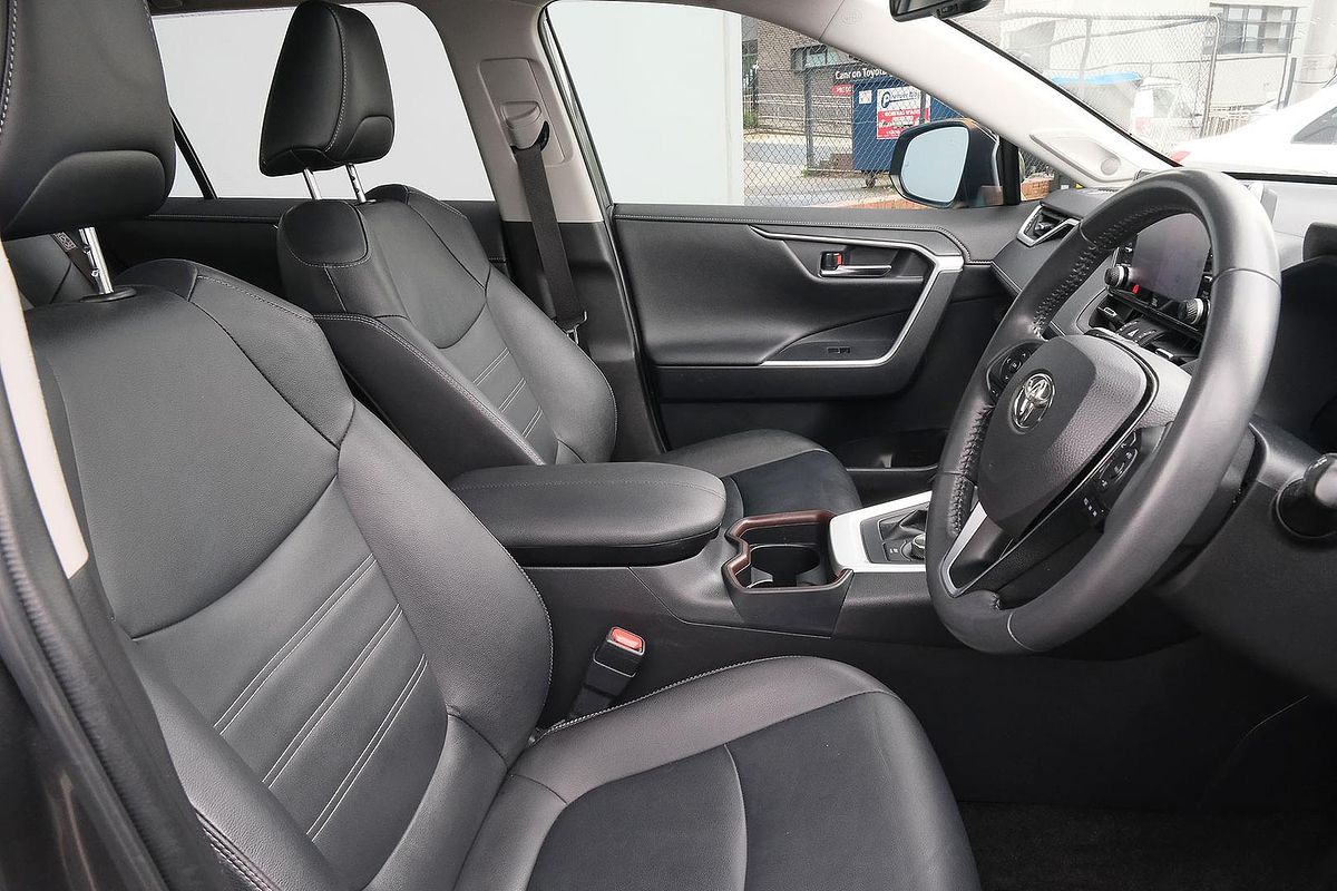 2021 Toyota RAV4 Cruiser AXAH54R