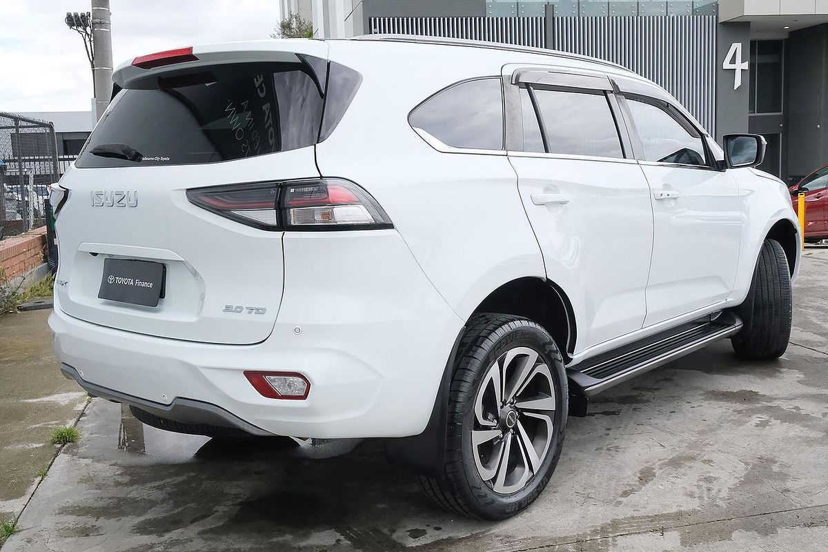 2021 Isuzu MU-X LS-T