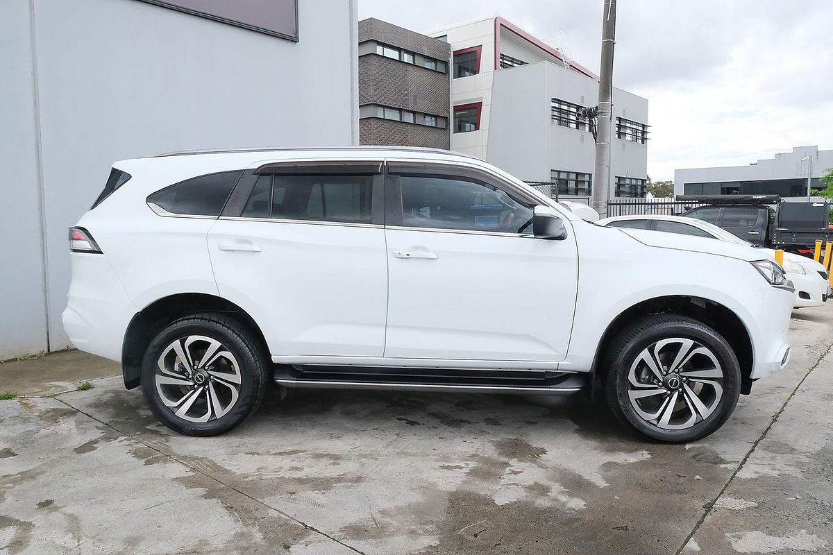 2021 Isuzu MU-X LS-T